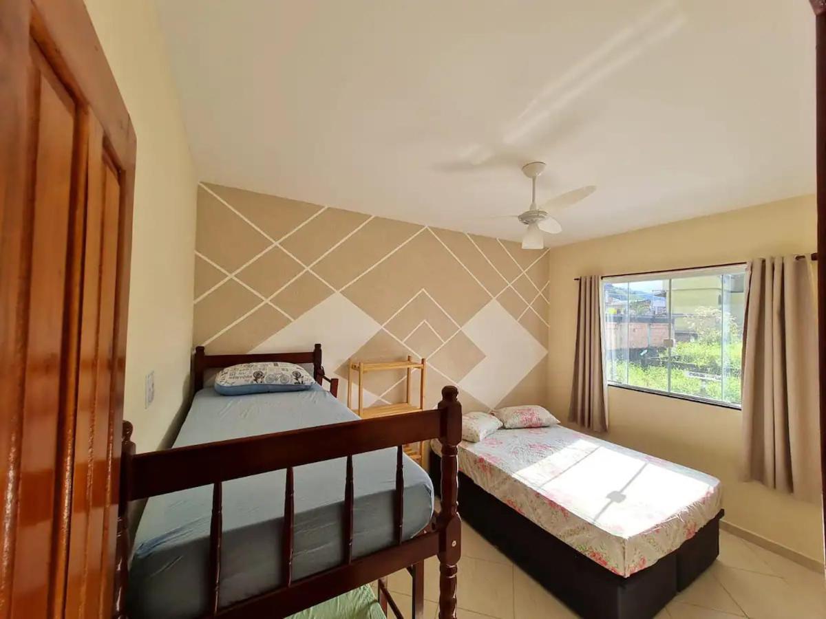 Casa A 150M Da Praia - Prainha De Mambucaba, Araquari Eksteriør billede