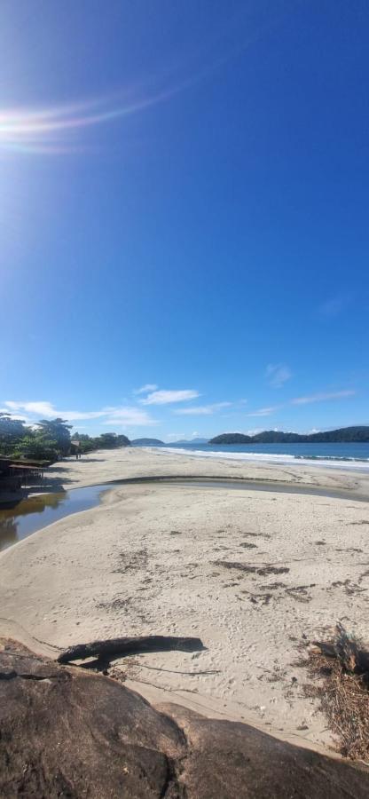 Casa A 150M Da Praia - Prainha De Mambucaba, Araquari Eksteriør billede